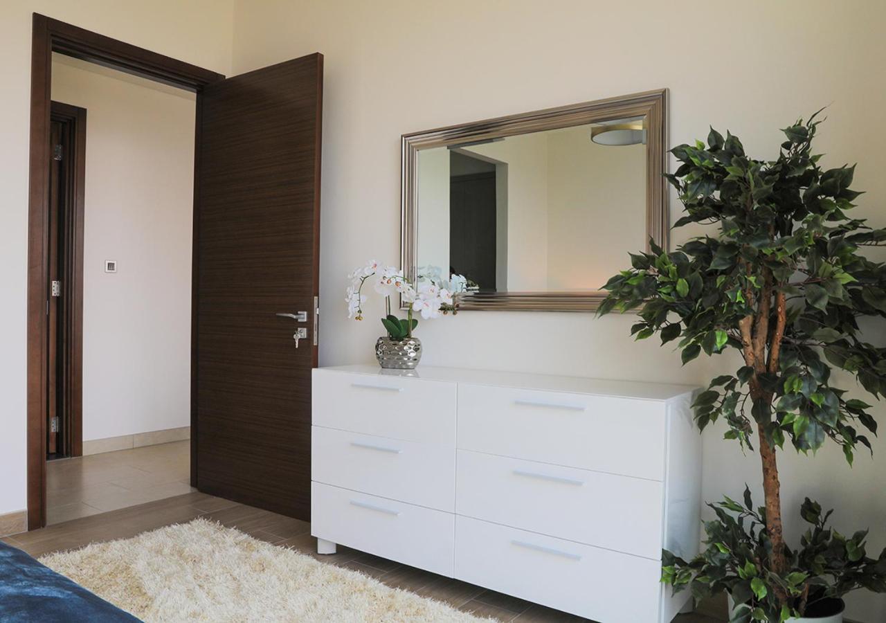 Nasma Luxury Stays- Sobha Hartland Greens * Dubai