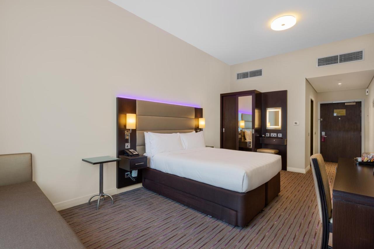 Premier Ibn Battuta Hotel