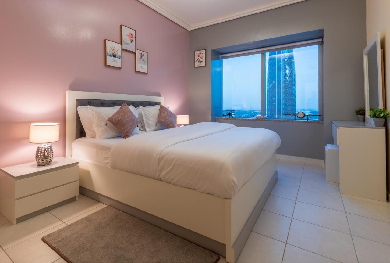Trinity Homes - Sheikh Zayed Road Near To Financial Center Metro Station