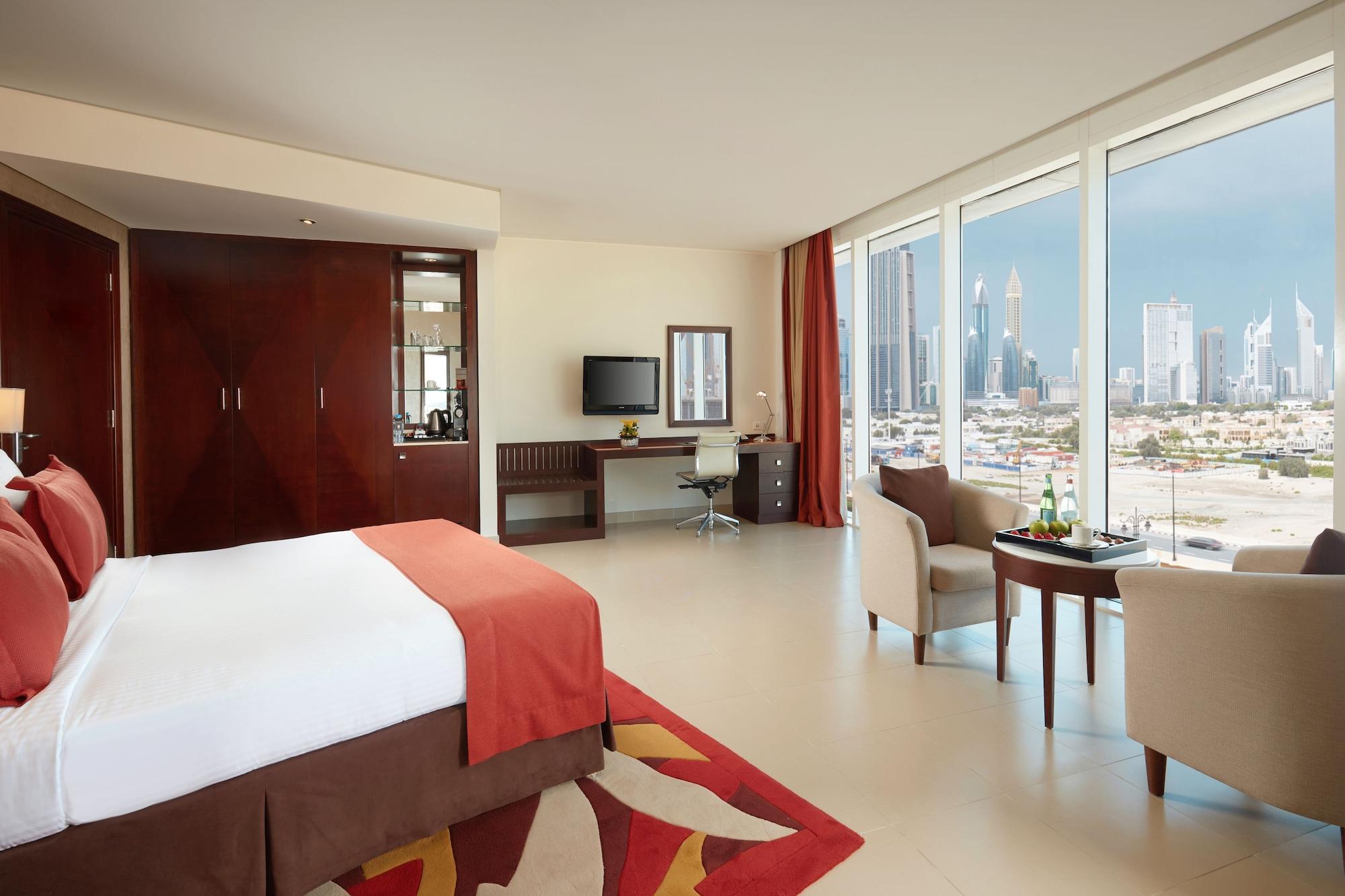 Millennium Downtown - Hotel