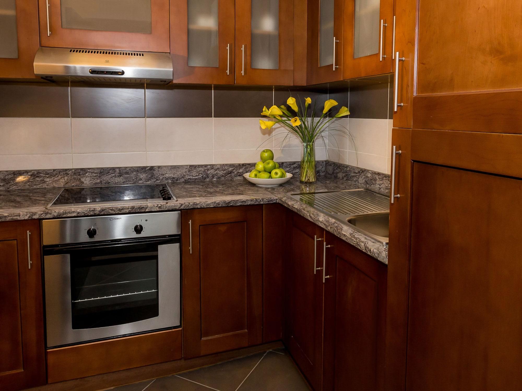 Flora Creek Deluxe Apartments, Aparthotel Dubai