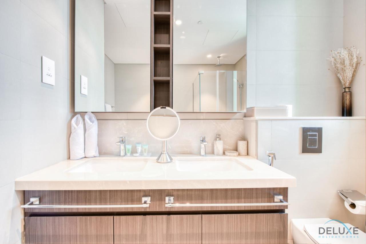 Elegant 2br At Downtown Views Downtown By Deluxe Homes Dubai