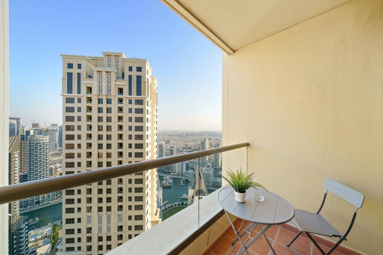 Apartment High Rise 2br In Jbr W/ Sea View - Walk To Beach *