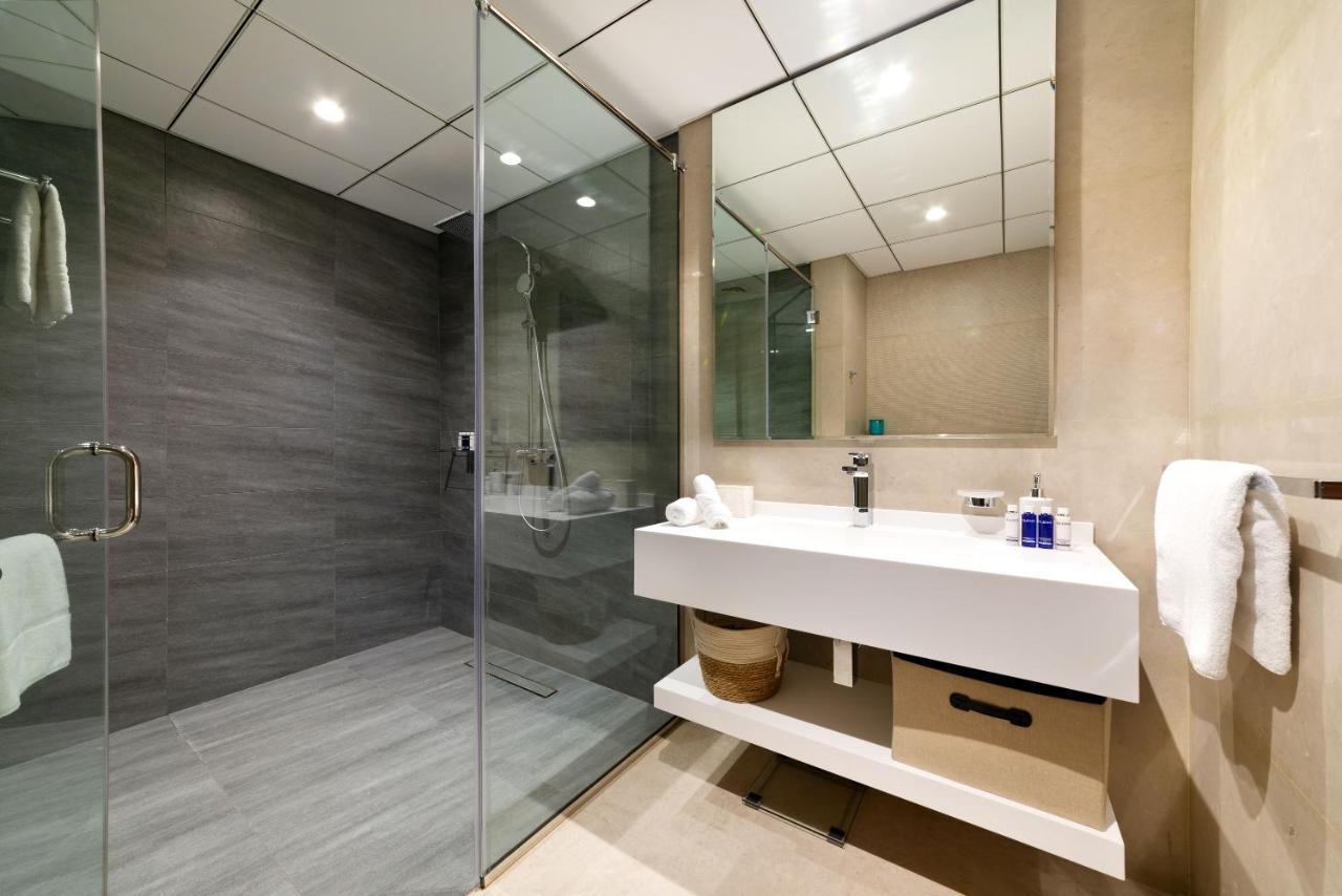 Maison Privee - Stunning 3-floor With Kids & Rooftop Terrace Over Marina Villa *