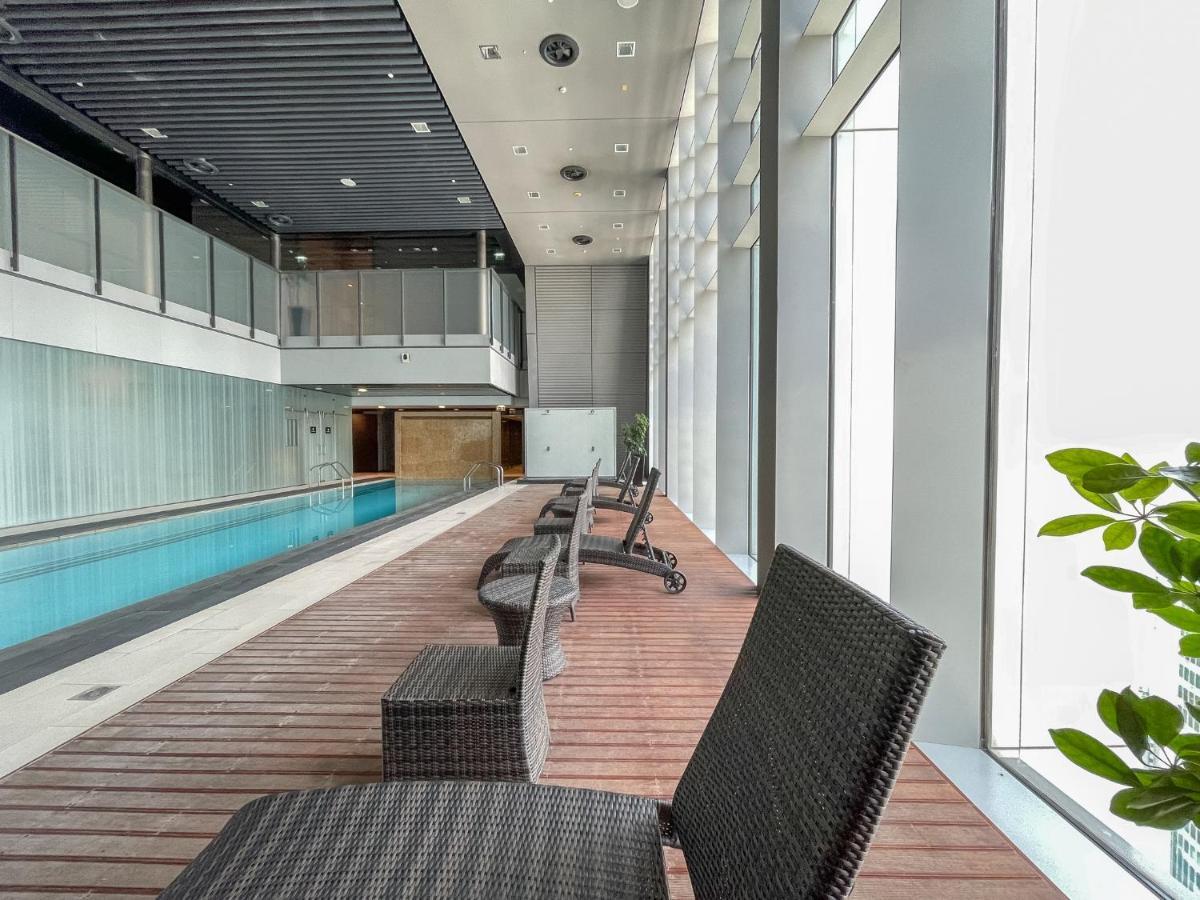 Apartment Bright And Index Tower Difc By Suiteable Dubai
