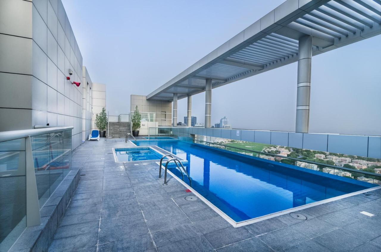 Oskena Vacation Homes- The Medalist Tower Apartment *