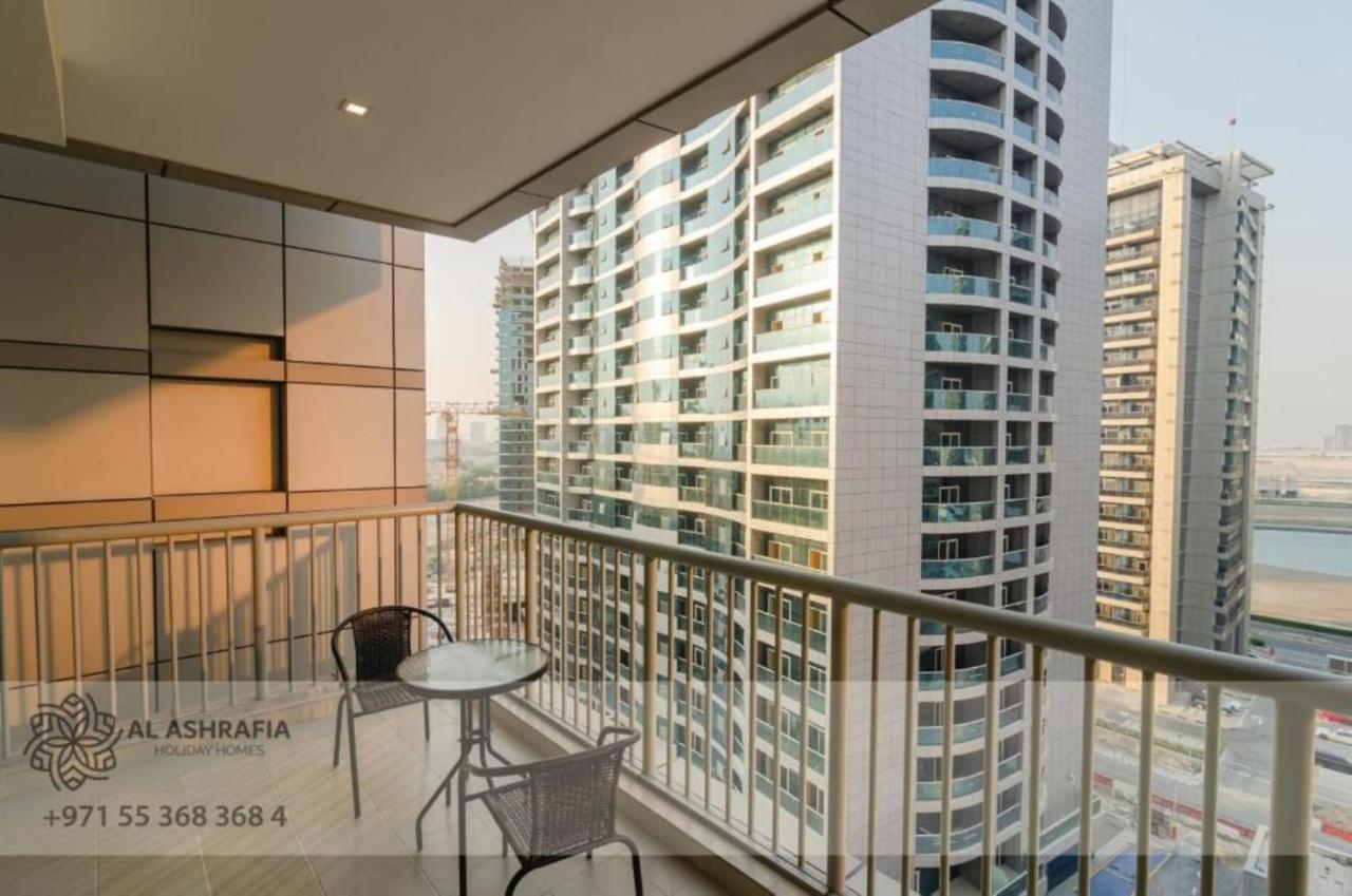 Oskena Vacation Homes- The Medalist Tower Apartment Dubai