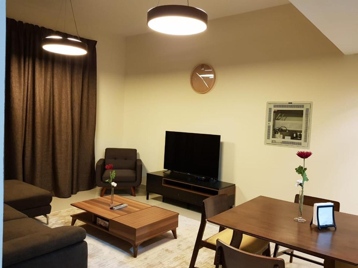 Apartment Oskena Vacation Homes- The Medalist Tower *