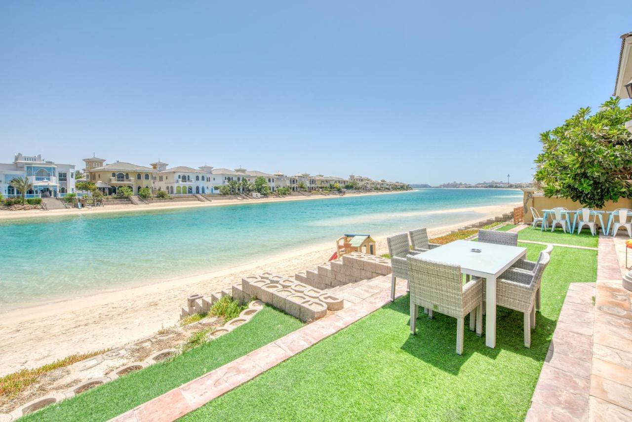 Stunning With Private Pool & Beach Access