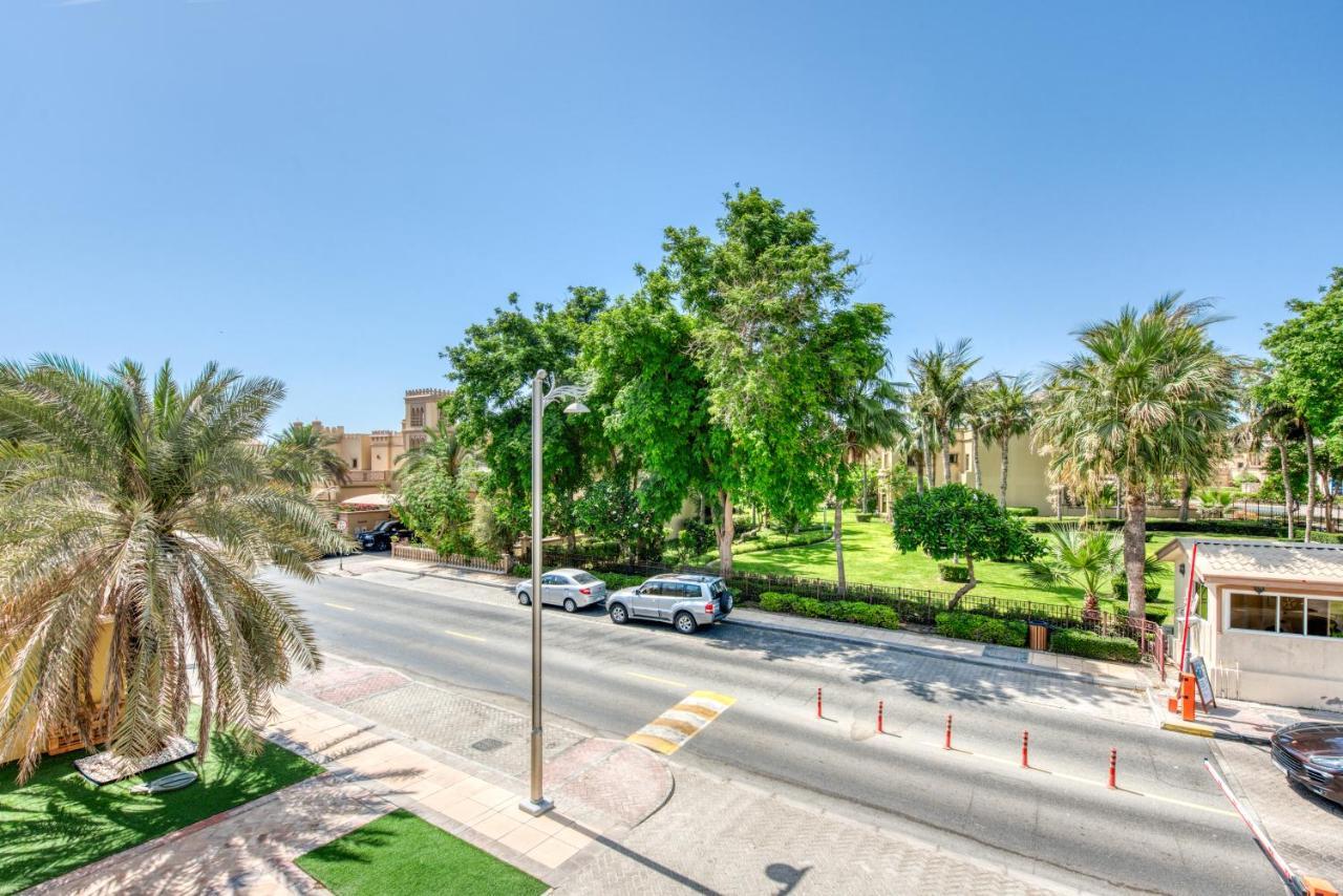 Apartment Stunning With Private Pool & Beach Access *