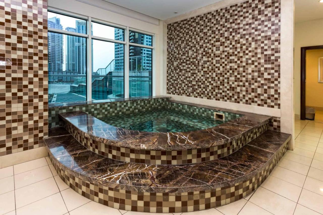Luxurious 3 Bed In Trident Bayside , Marina By Pk Holidays