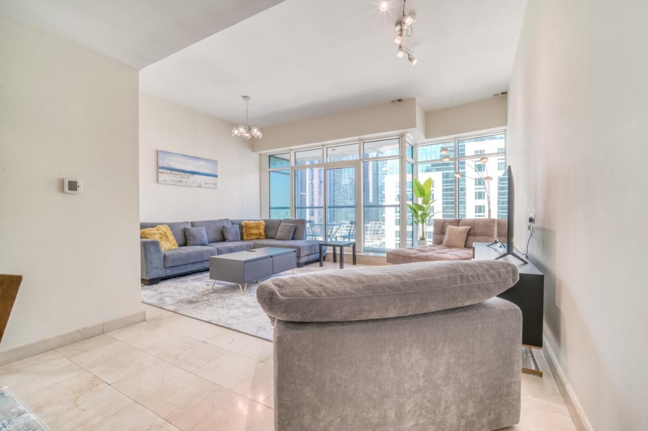 Luxurious 3 Bed In Trident Bayside , Marina By Pk Holidays Apartment