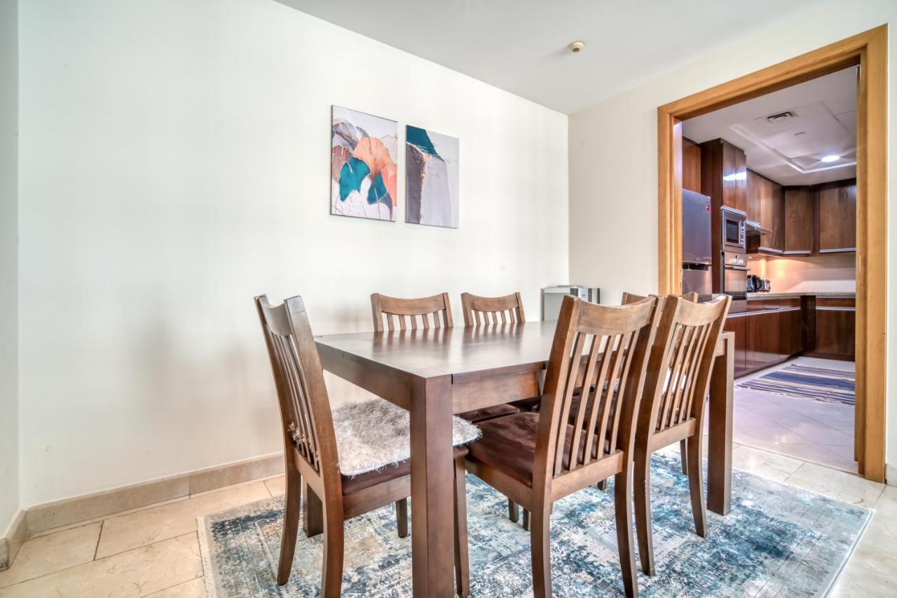 Luxurious 3 Bed In Trident Bayside , Marina By Pk Holidays Apartment