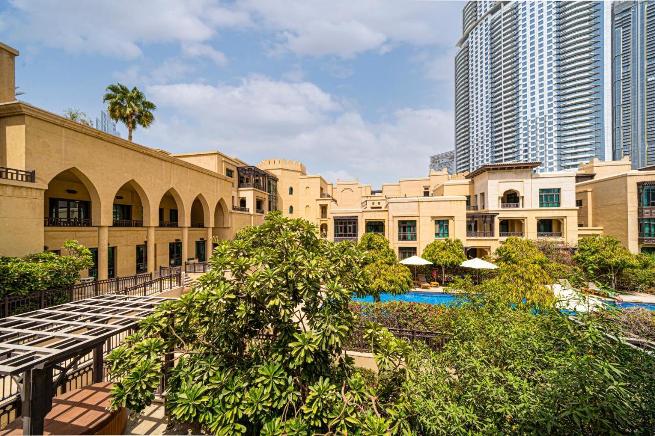 Artsy One Bed -5mins To Mall, Burjkhalifa Dubai