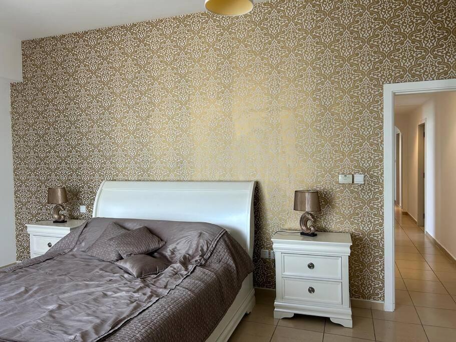 Apartment Gorgeous 4bed Sea View At Jbr *