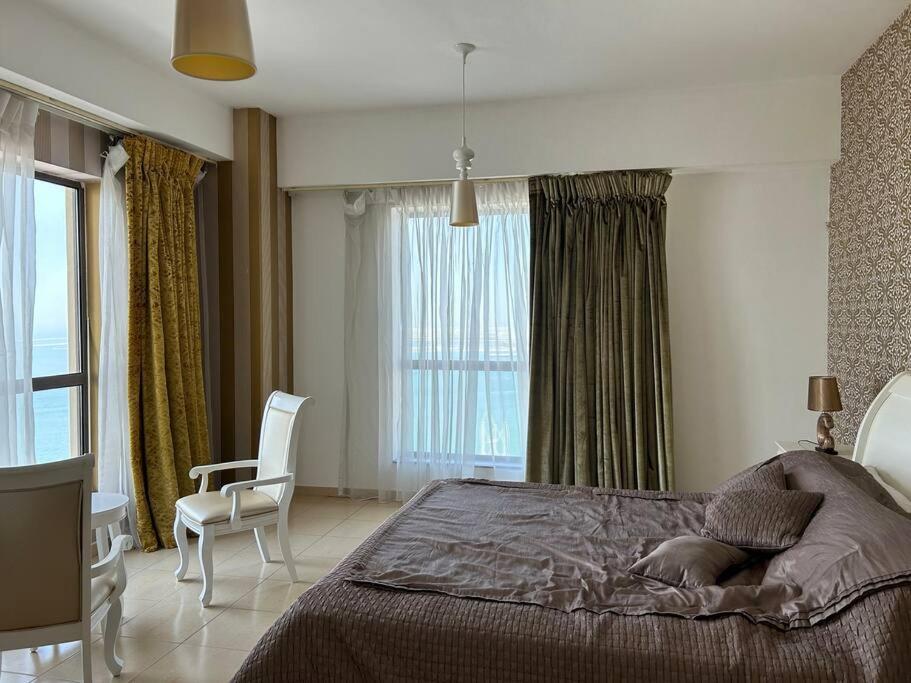 Gorgeous 4bed Sea View At Jbr Apartment