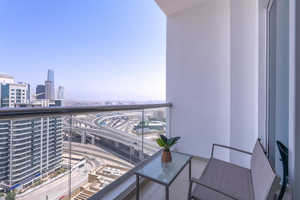 Seaside Serenity Stylish Marine-themed Apartment Dubai