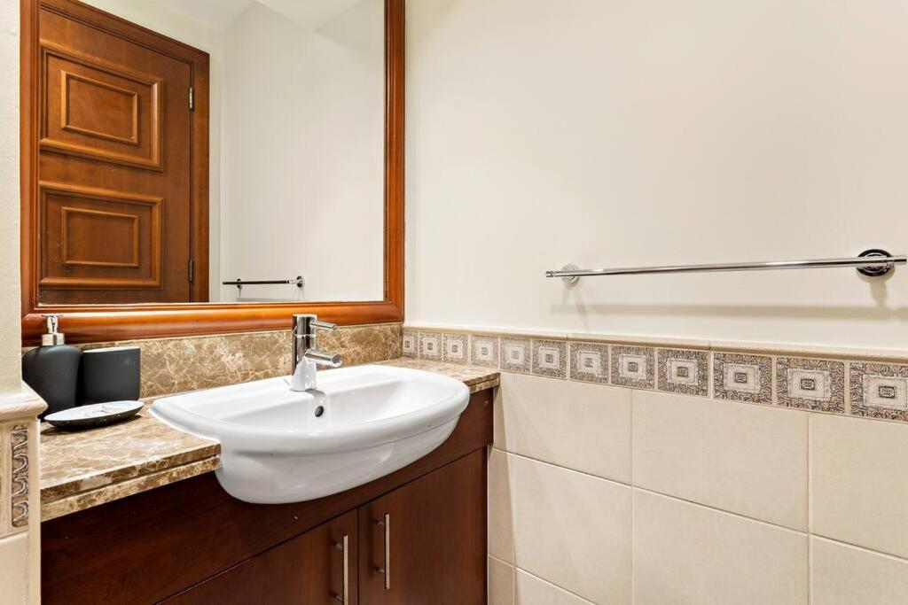 Stonetree - Golden Mile 4 2 Bedroom - Supreme Residences Dubai