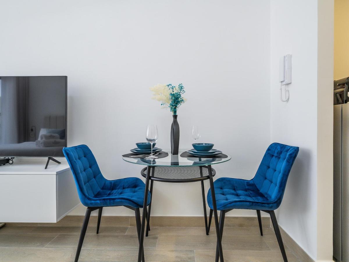 Incredible In Bloom Heights - Jvc Apartment
