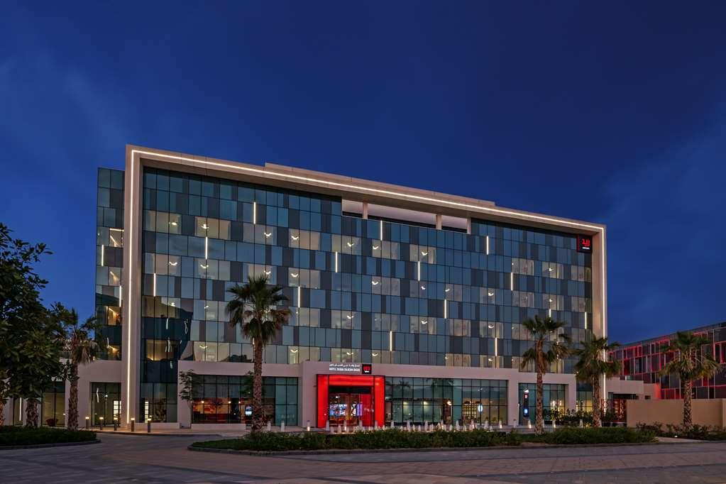 Hotel Radisson Red Silicon Oasis Dubai