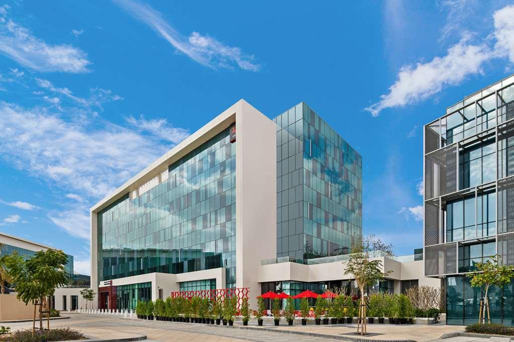 Hotel Radisson Red Silicon Oasis Dubai