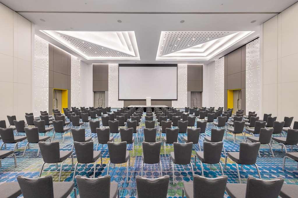 Radisson Red Silicon Oasis Hotel