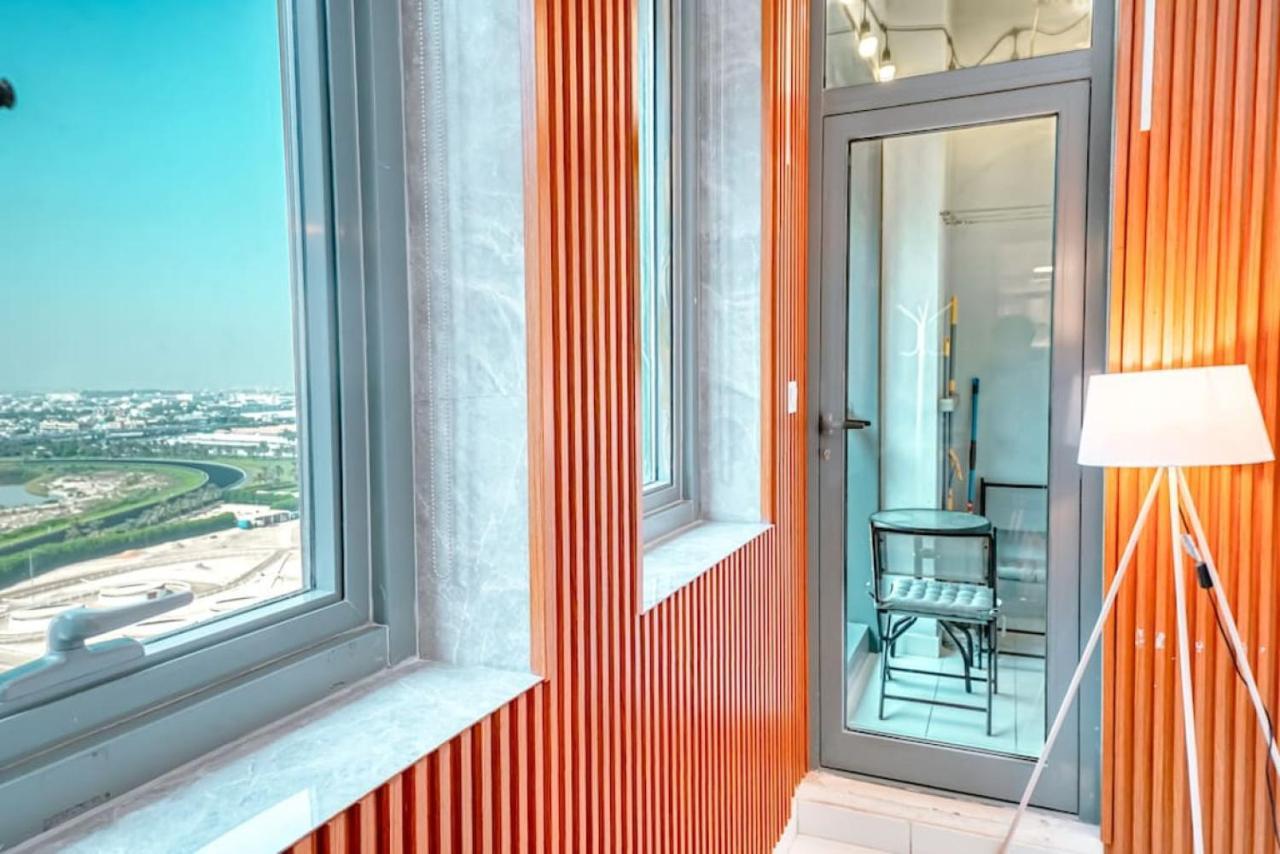 Apartment Modern W Downtown Views In Business Bay