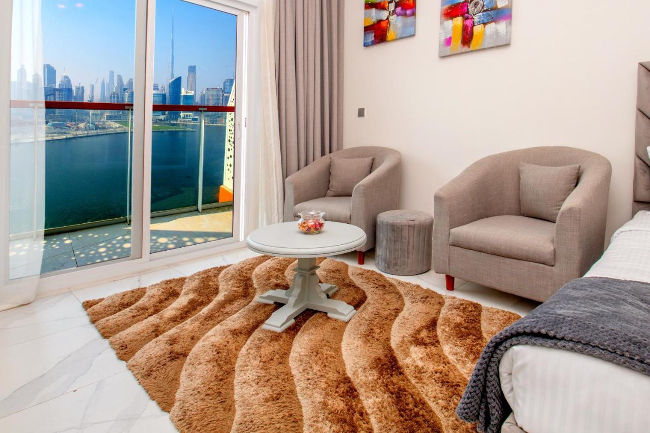 Apartment Epic Burj And Canal View Dubai