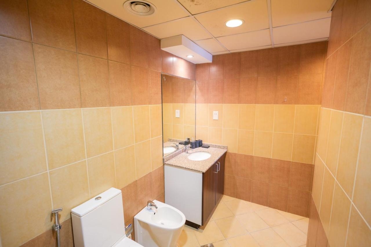 Apartment Incredible 2br With Burj Khalifa View & Balcony *