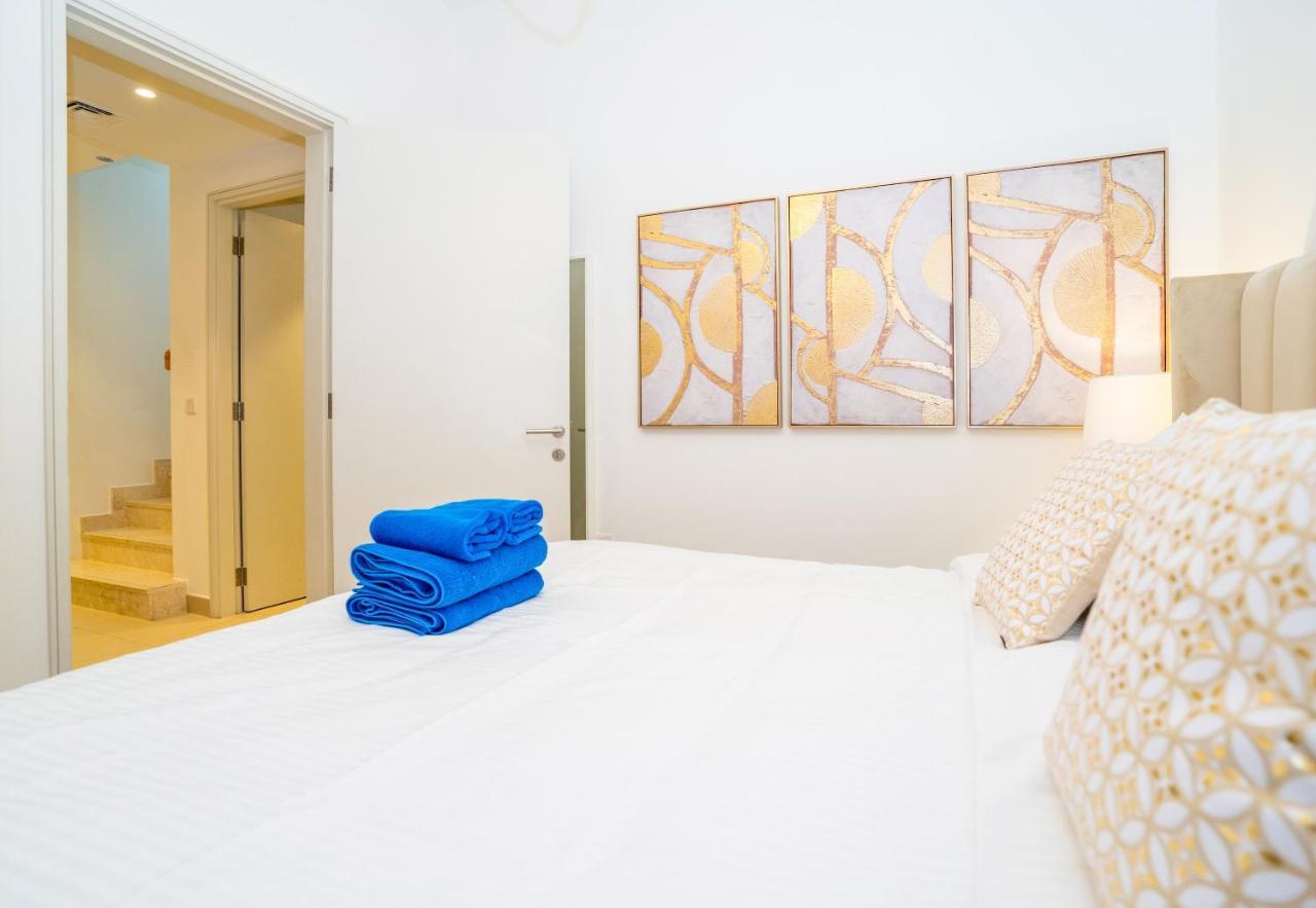 Villa New Arabian Maple 2 Hills 4 Bedroom & Maid Dubai