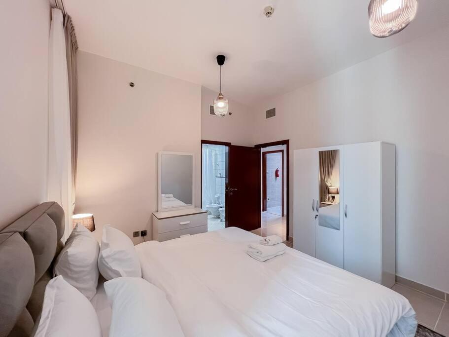 Stonetree - Modern 1 Bedroom Near The Apartment *