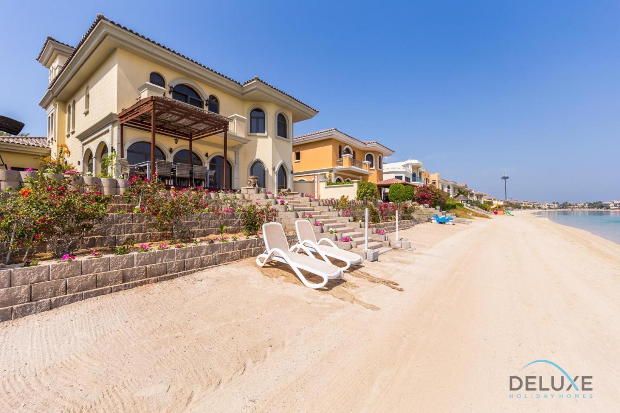 Charming 5br With Assistant's And Private Pool On Palm Jumeirah By Deluxe