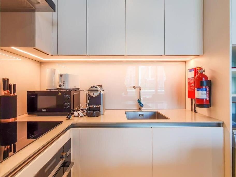 Address L Cozy Unit L Spacious