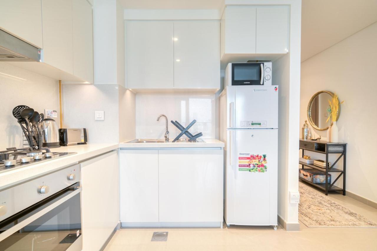 Elegance: 1br With Difc & Zabeel Views *