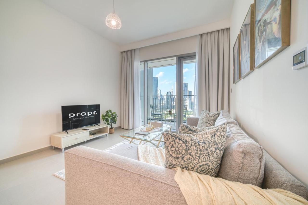 Apartment Elegance: 1br With Difc & Zabeel Views Dubai