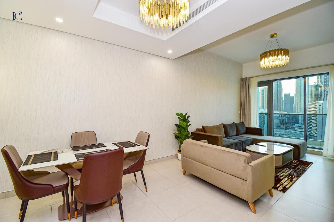 Stylish 1br With Downtown Skyline View - The Bay. Apartment *