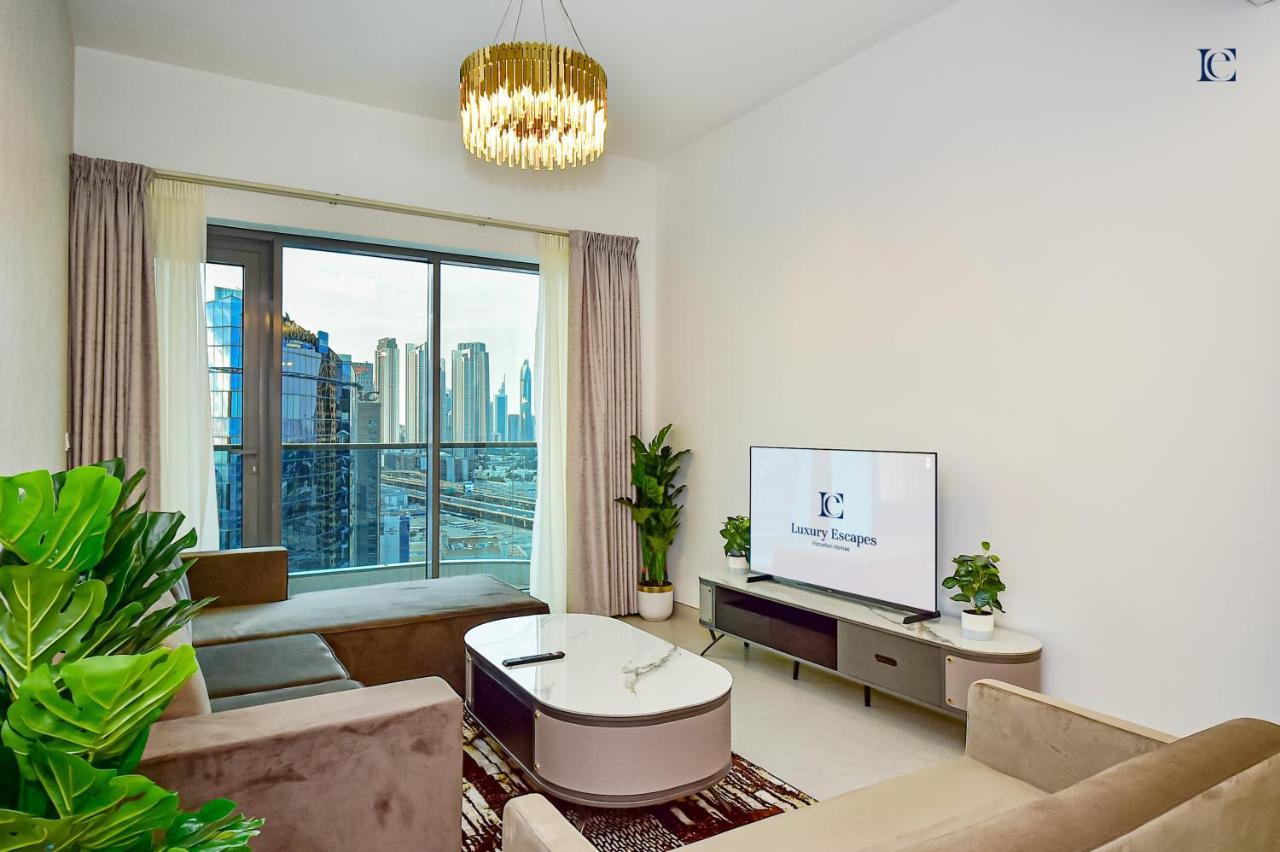 Stylish 1br With Downtown Skyline View - The Bay. Dubai