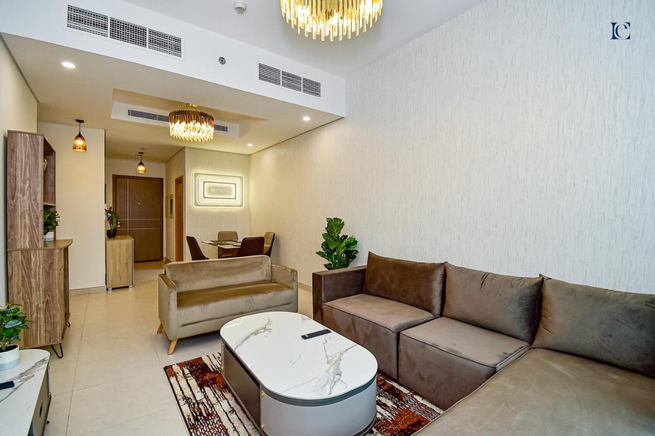 Stylish 1br With Downtown Skyline View - The Bay. Apartment