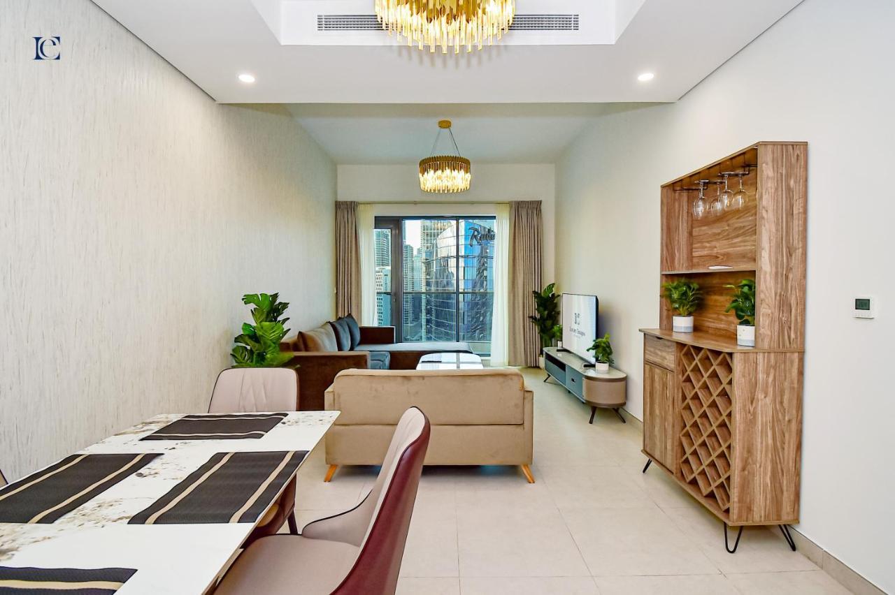 Stylish 1br With Downtown Skyline View - The Bay. Apartment Dubai
