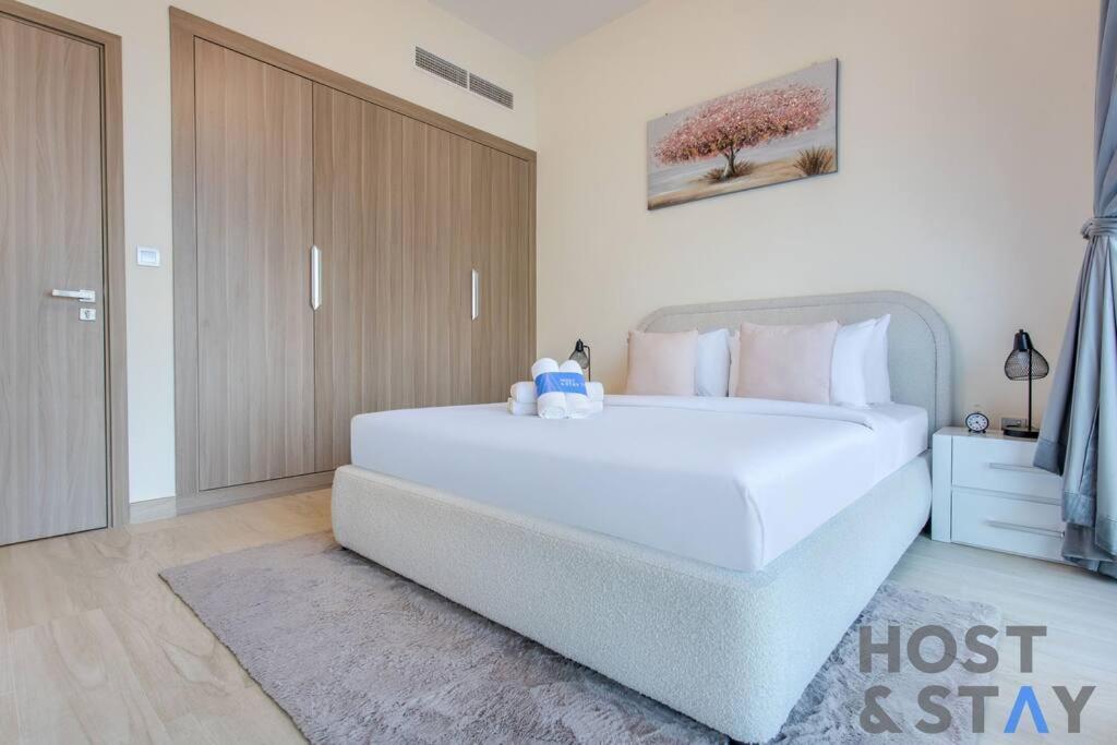 Cheerful 1br In Azizi Riviera, Mbr *