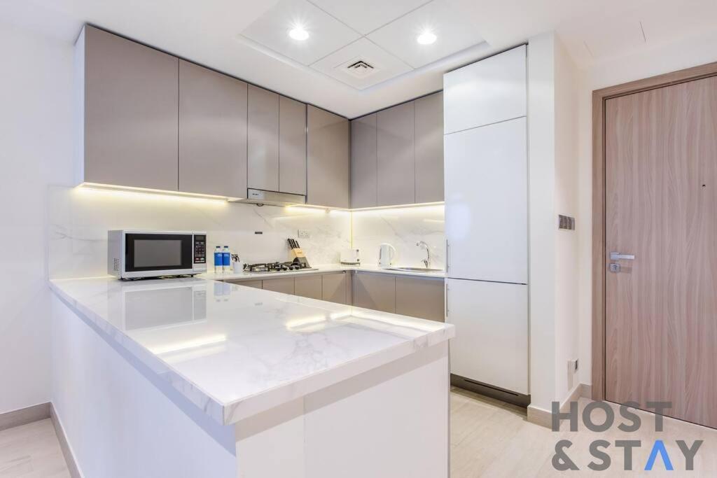 Apartment Cheerful 1br In Azizi Riviera, Mbr