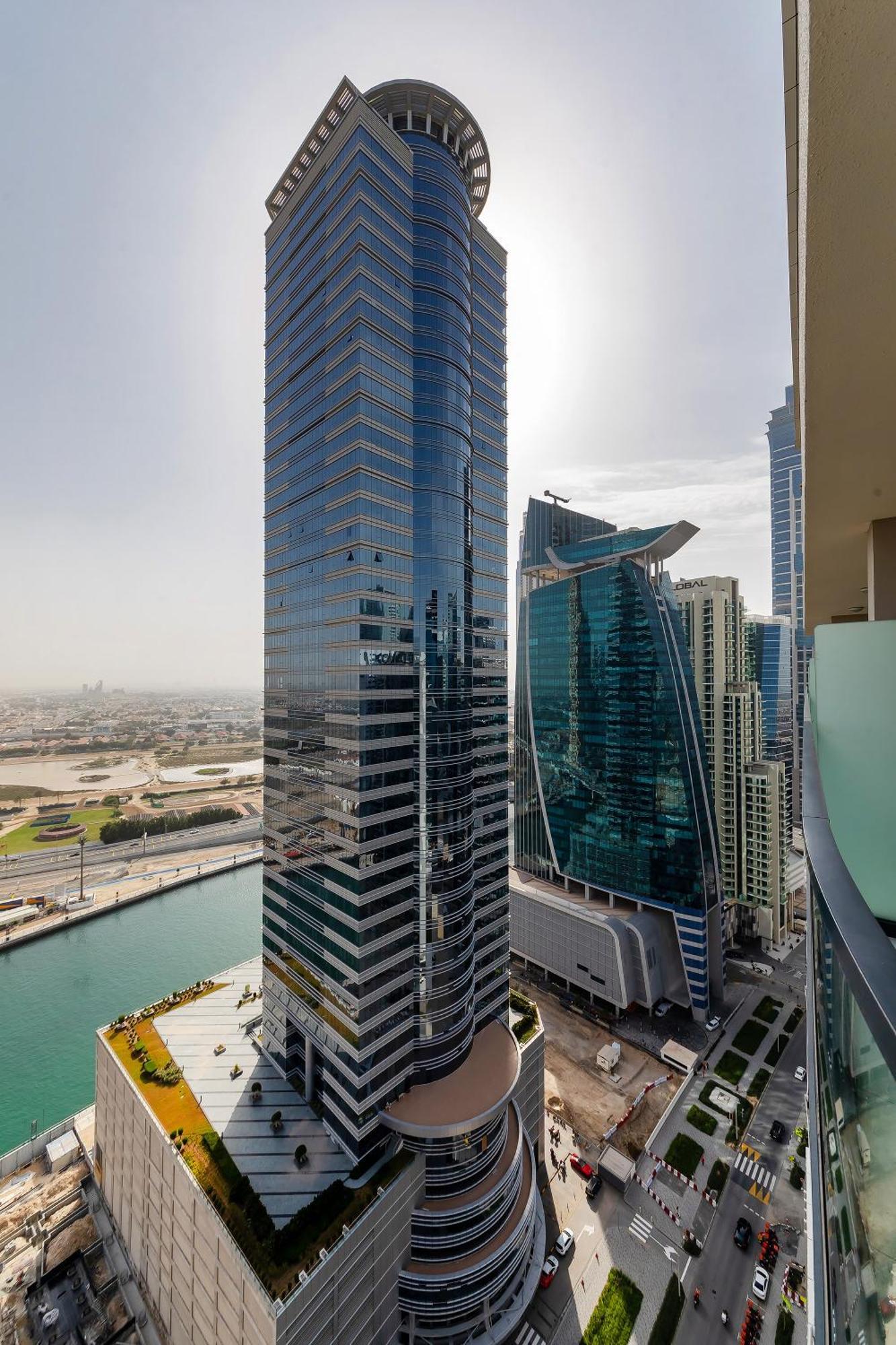 Zada Tower 1br With Amazing Canal View Apartment Dubai