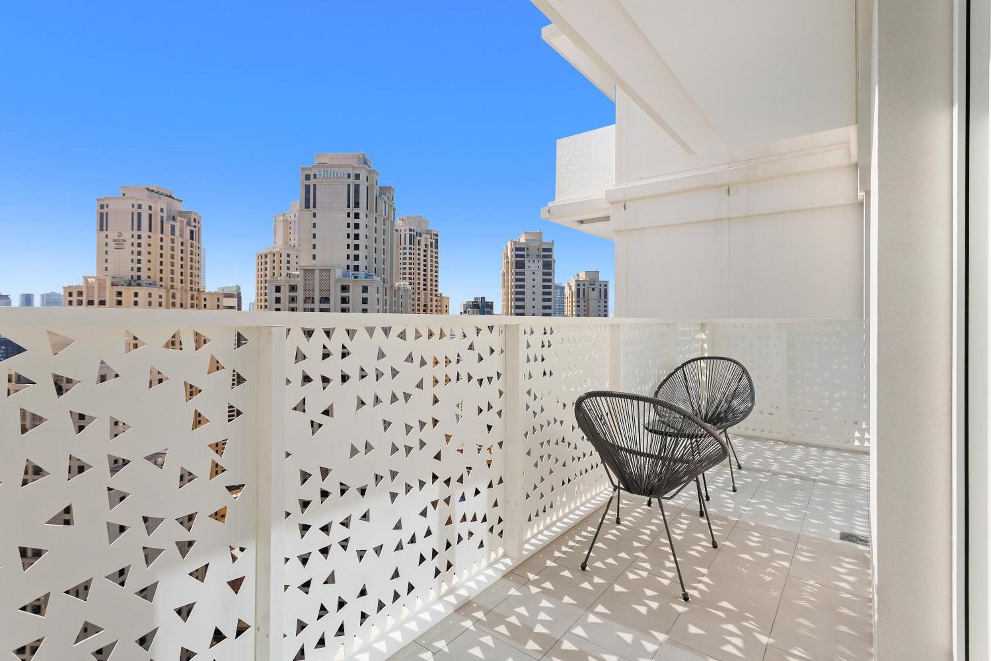 Brand New 1 Bedroom In La Vie Jbr - Access Apartment *