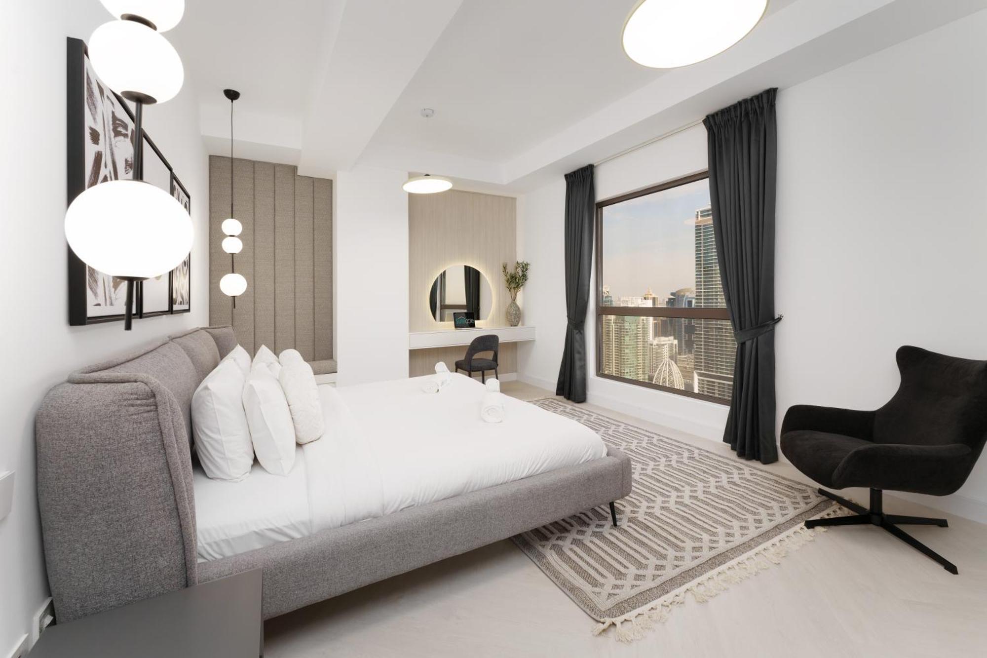 Beautiful 2 Bedroom Retreat In The Heart Of Jbr *