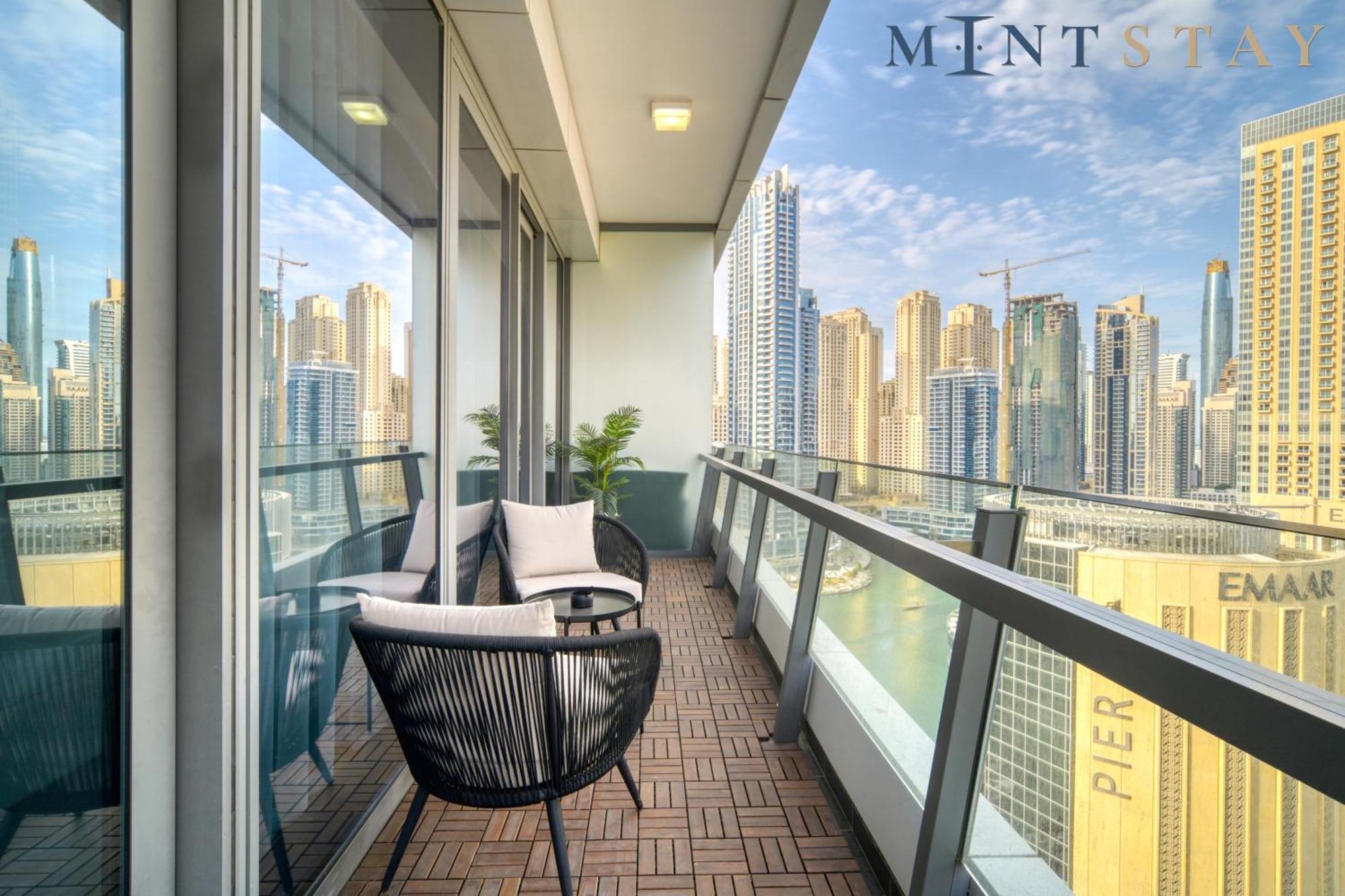 Apartment Silverene Tower B, Marina - Mint Dubai