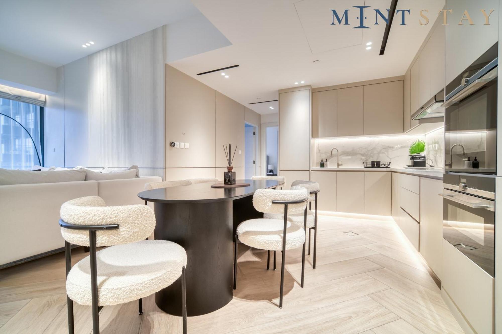Silverene Tower B, Marina - Mint Apartment *