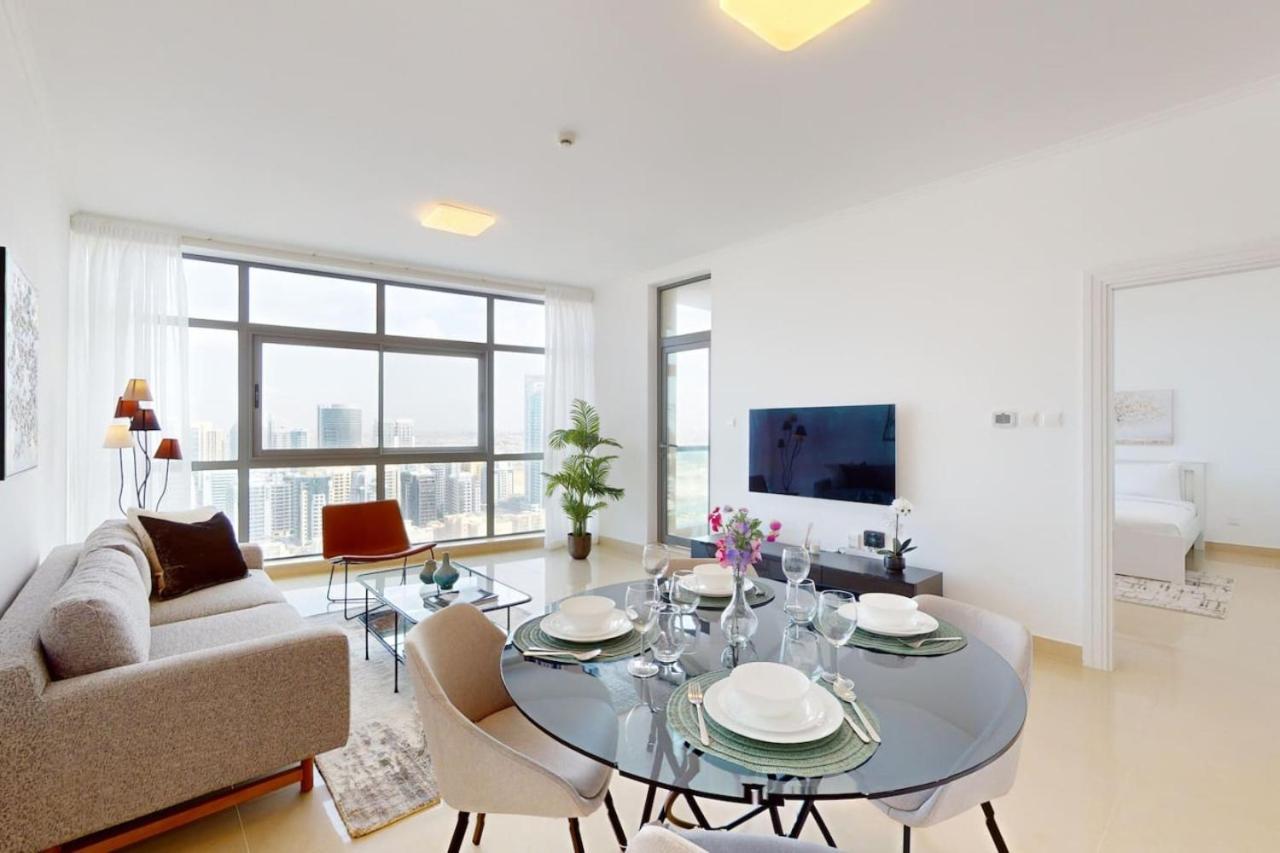 The Links West Tower 1 - Vacationer Apartment *