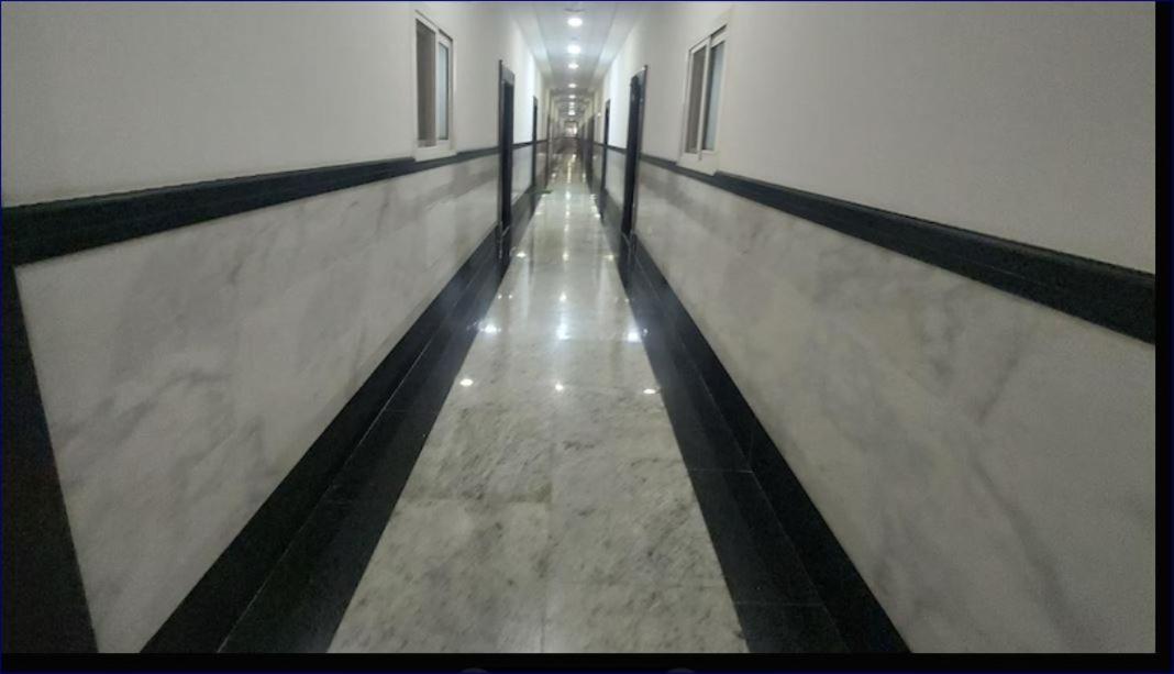 Flat In Aws Only Bachelor No Family No Children *
