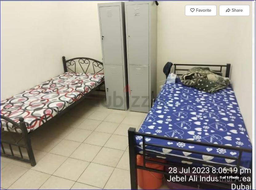 Flat In Aws Only Bachelor No Family No Children Apartment *