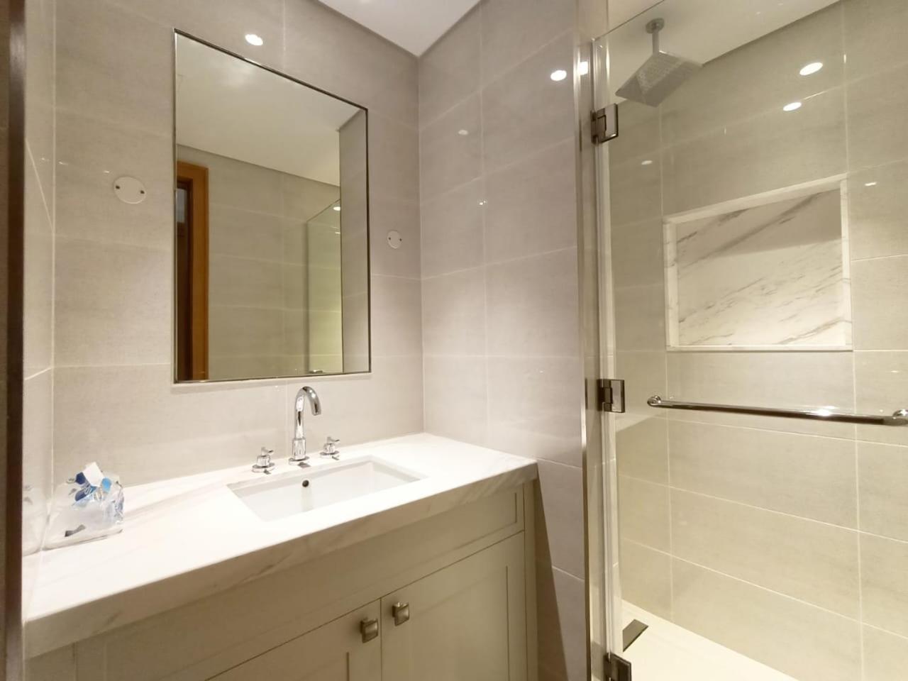 3 Bedroom On Monthly Rent *
